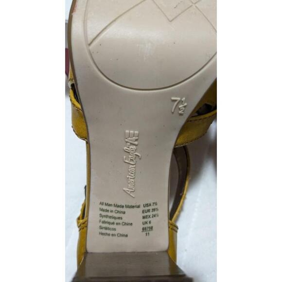 American Eagle Women's Yellow strappy Sandals Size 7.5 - Picture 7 of 9